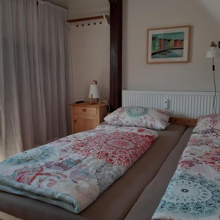 Giebelzimmer Mit Weinbergblick Stetten (Kernen) Exterior foto