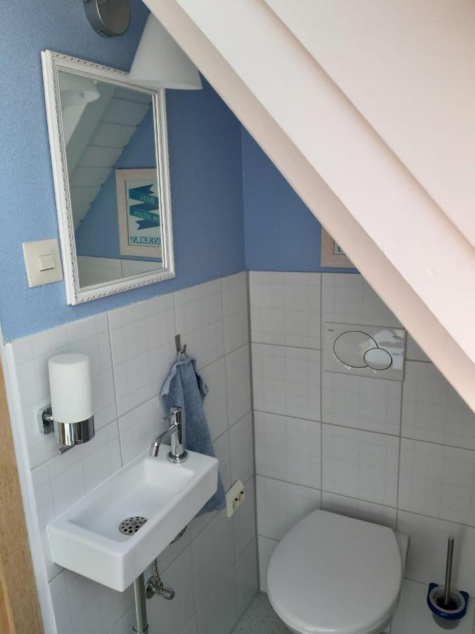 Giebelzimmer Mit Weinbergblick Stetten (Kernen) Exterior foto